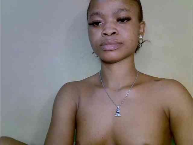 Emilylove1 webcam