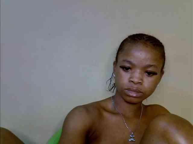 Emilylove1 webcam