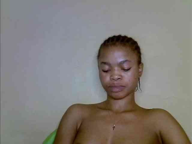 Emilylove1 webcam