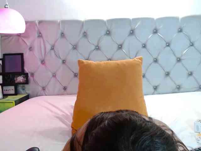 LouiseBallen webcam