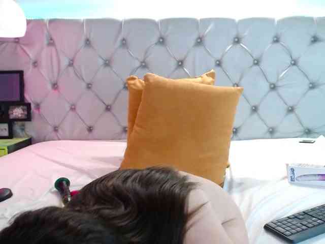 live cam porno LouiseBallen