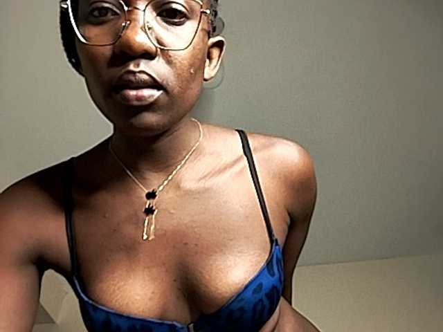 Miss025-Temptation from BongaCams