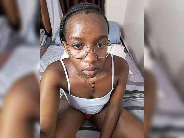 Miss025-Temptation webcam