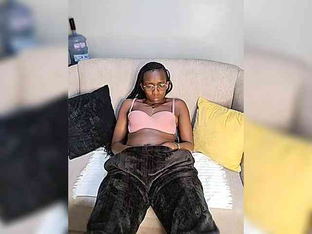 Miss025-Temptation webcam