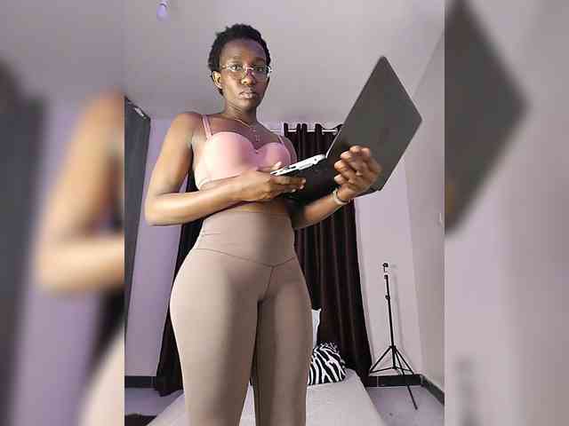 Miss025-Temptation webcam
