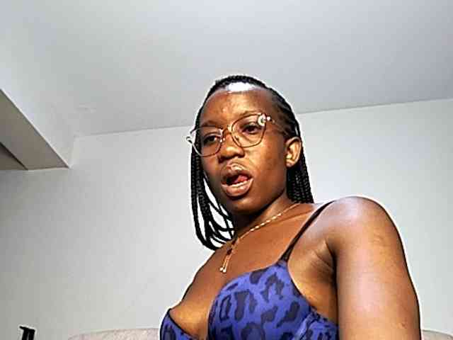 Miss025-Temptation webcam