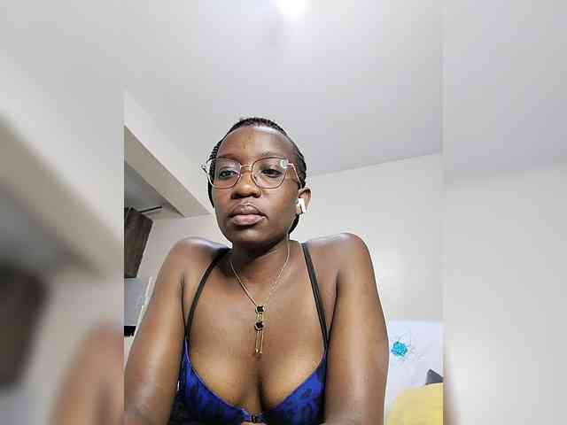 Miss025-Temptation webcam