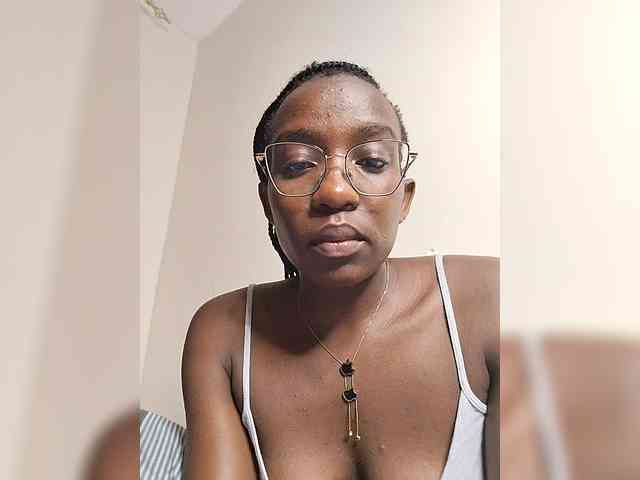 Miss025-Temptation webcam