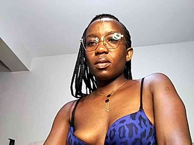 Miss025-Temptation webcam