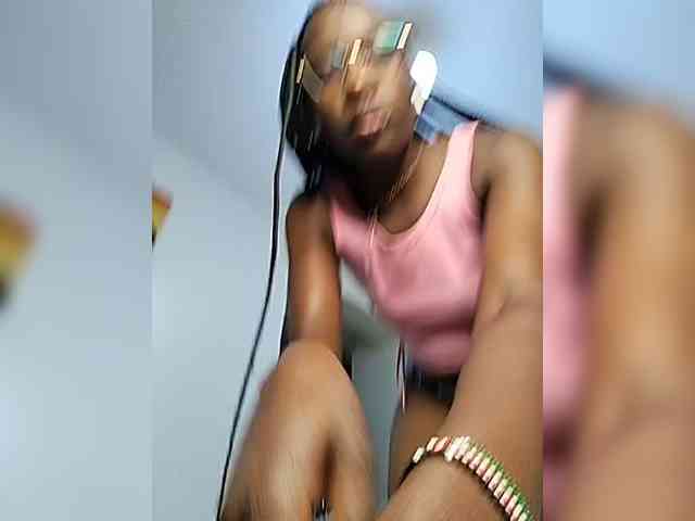Miss025-Temptation webcam