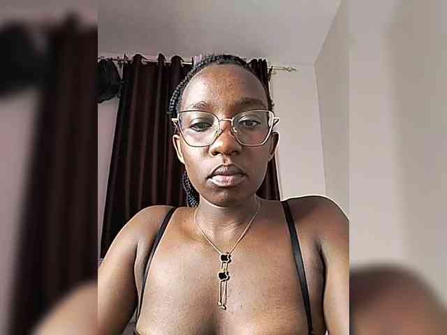 Miss025-Temptation webcam