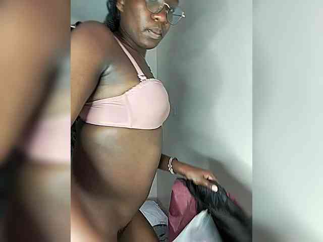 Miss025-Temptation webcam