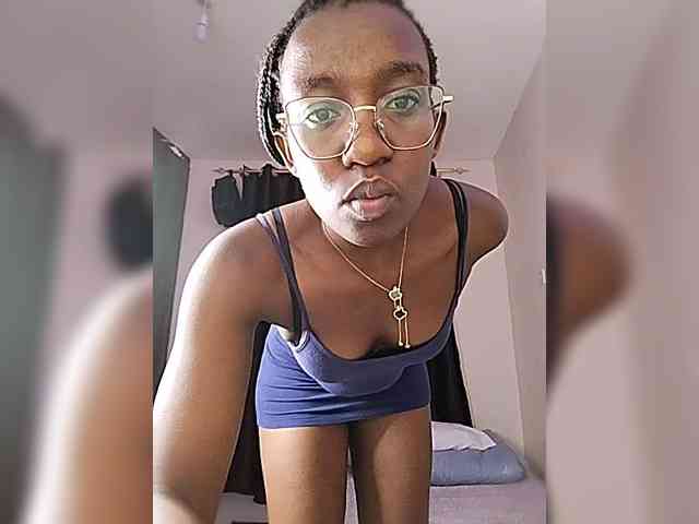 Miss025-Temptation webcam