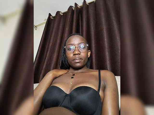 Miss025-Temptation webcam