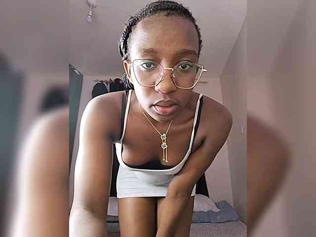 Miss025-Temptation webcam