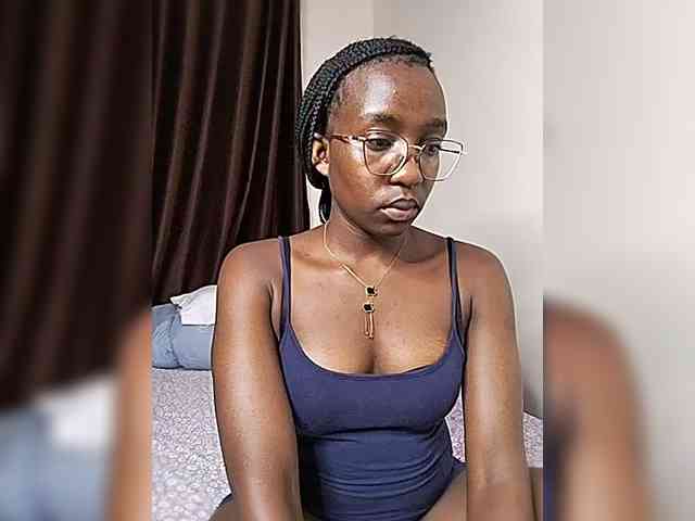 Miss025-Temptation webcam