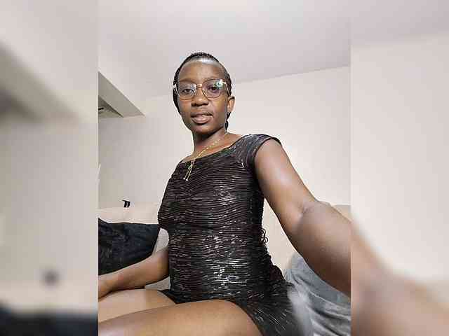 Miss025-Temptation webcam
