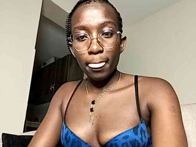 Miss025-Temptation webcam