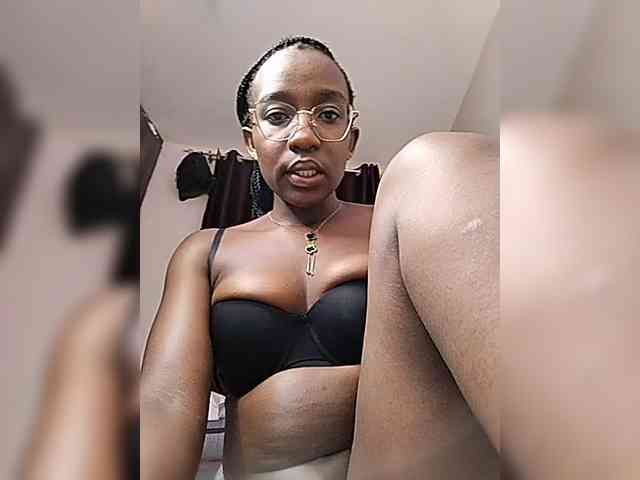 Miss025-Temptation webcam
