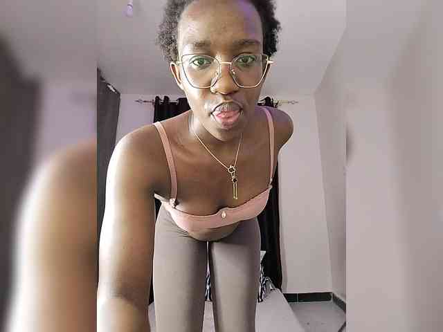 Miss025-Temptation webcam