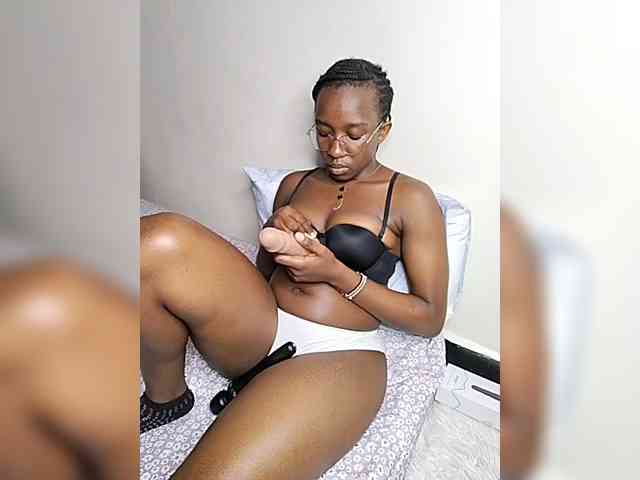 Miss025-Temptation webcam