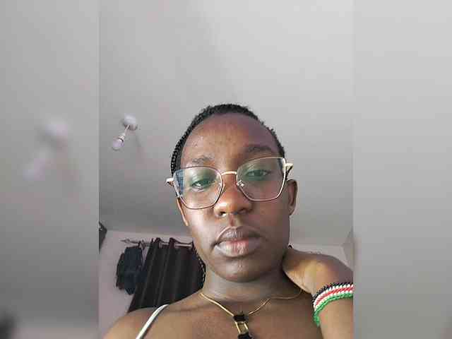 Miss025-Temptation webcam