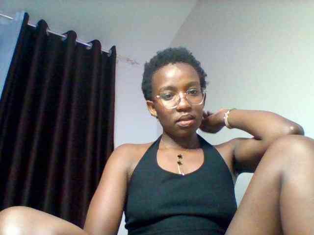 Miss025-Temptation webcam
