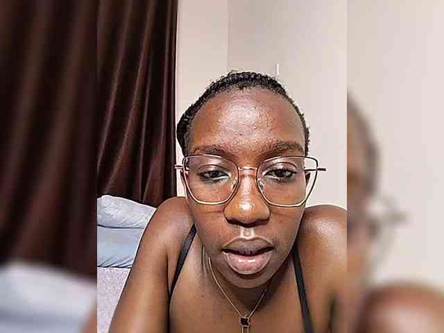 Miss025-Temptation webcam