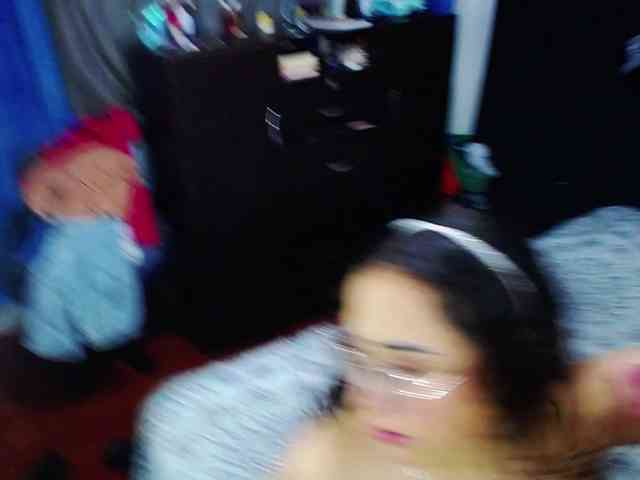 Luckysex8 webcam
