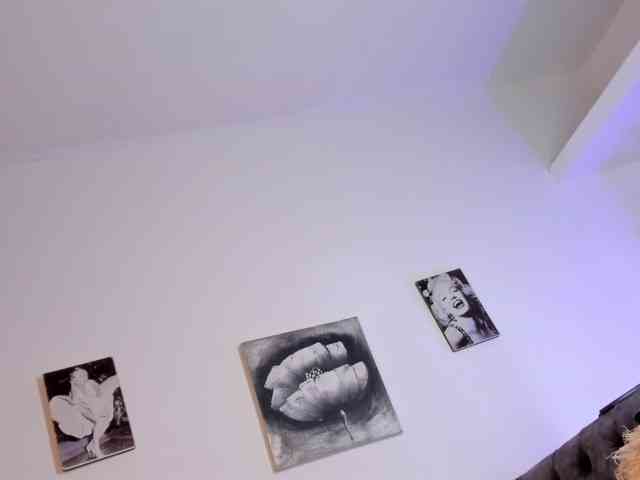 AntonellaAzams Live Webcam on BongaCams