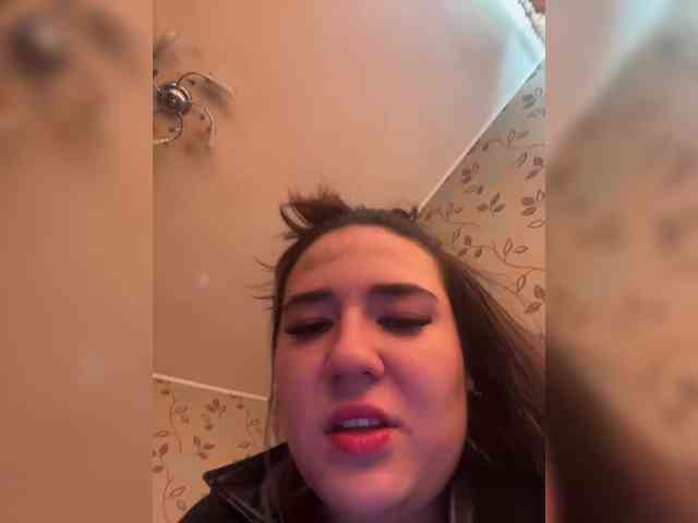 real webcam show Trulalalameow