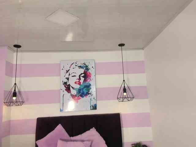 ammy-gate Live Webcam on BongaCams