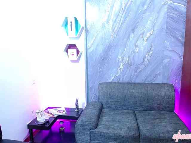 MarcelaGrey webcam