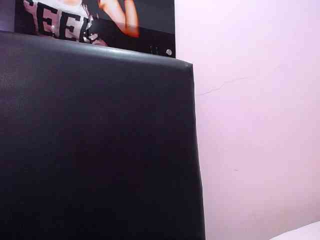 MarcelaGrey webcam