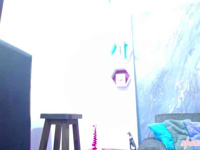 MarcelaGrey webcam