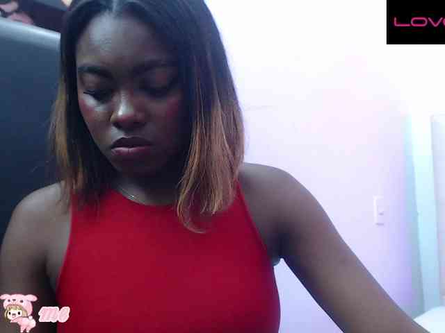 MarcelaGrey webcam