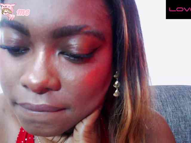 MarcelaGrey webcam