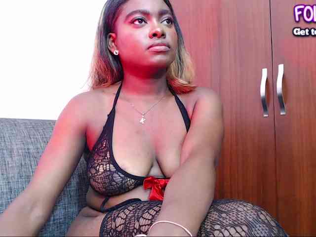 MarcelaGrey webcam