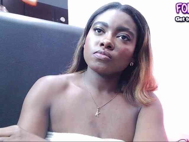 MarcelaGrey webcam