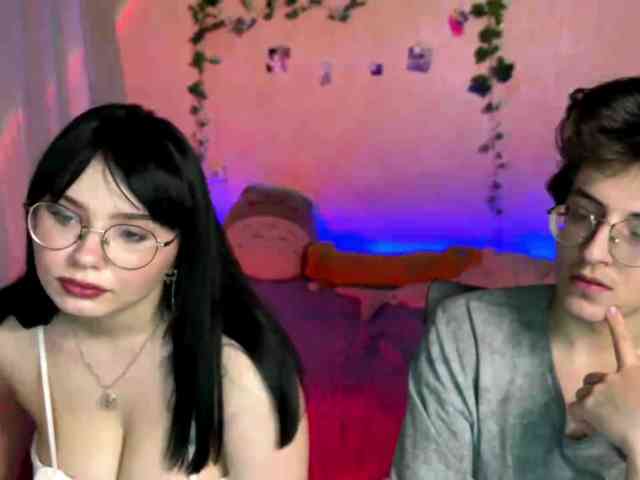 adult chatting EthelAndre