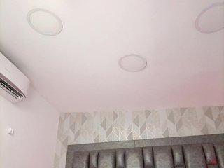 BellaSaint Porn Show