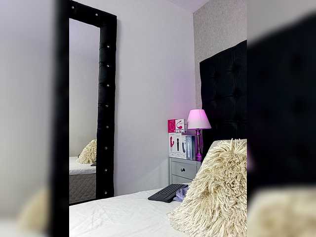  BellaSaint chat room