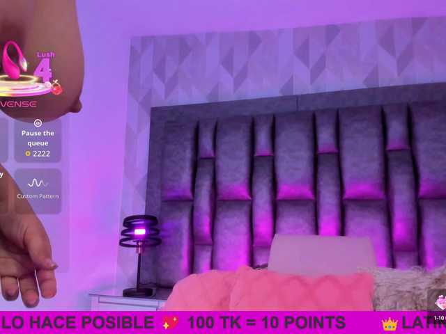 BellaSaint's BongaCams show and profile