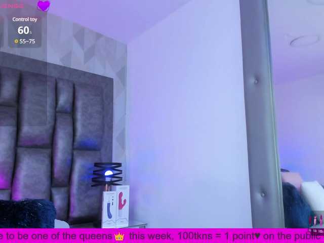  BellaSaint chat room