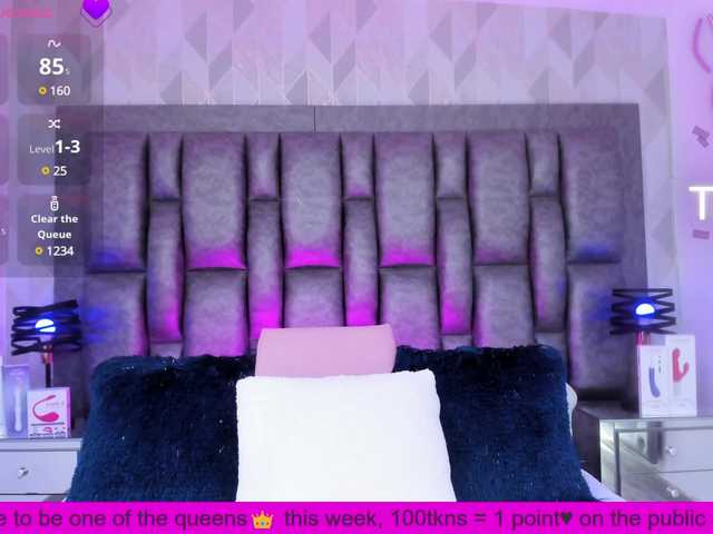  BellaSaint chat room