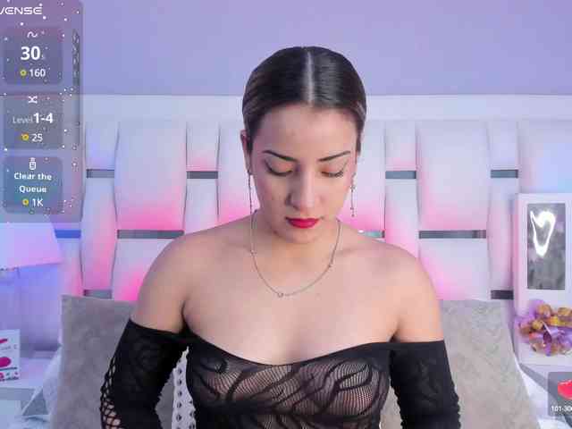 BellaSaint webcam