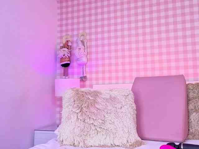 BellaSaint BellaSaint