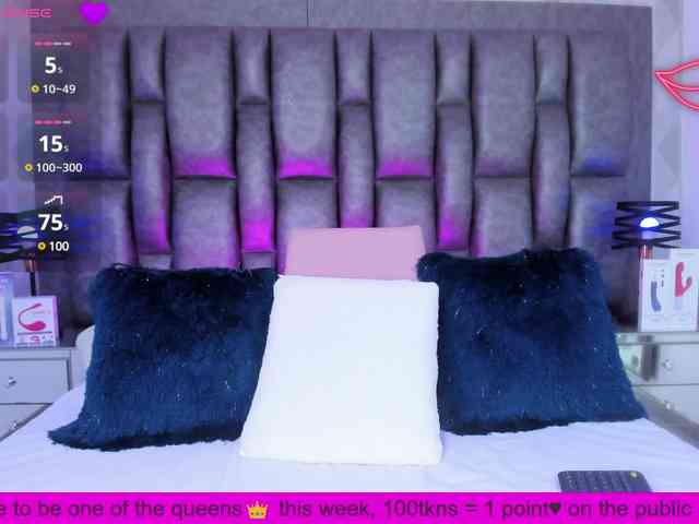 BellaSaint webcam