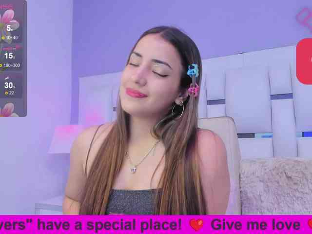 sexy web cam BellaSaint