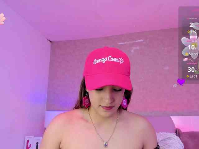 online sex chatroom BellaSaint